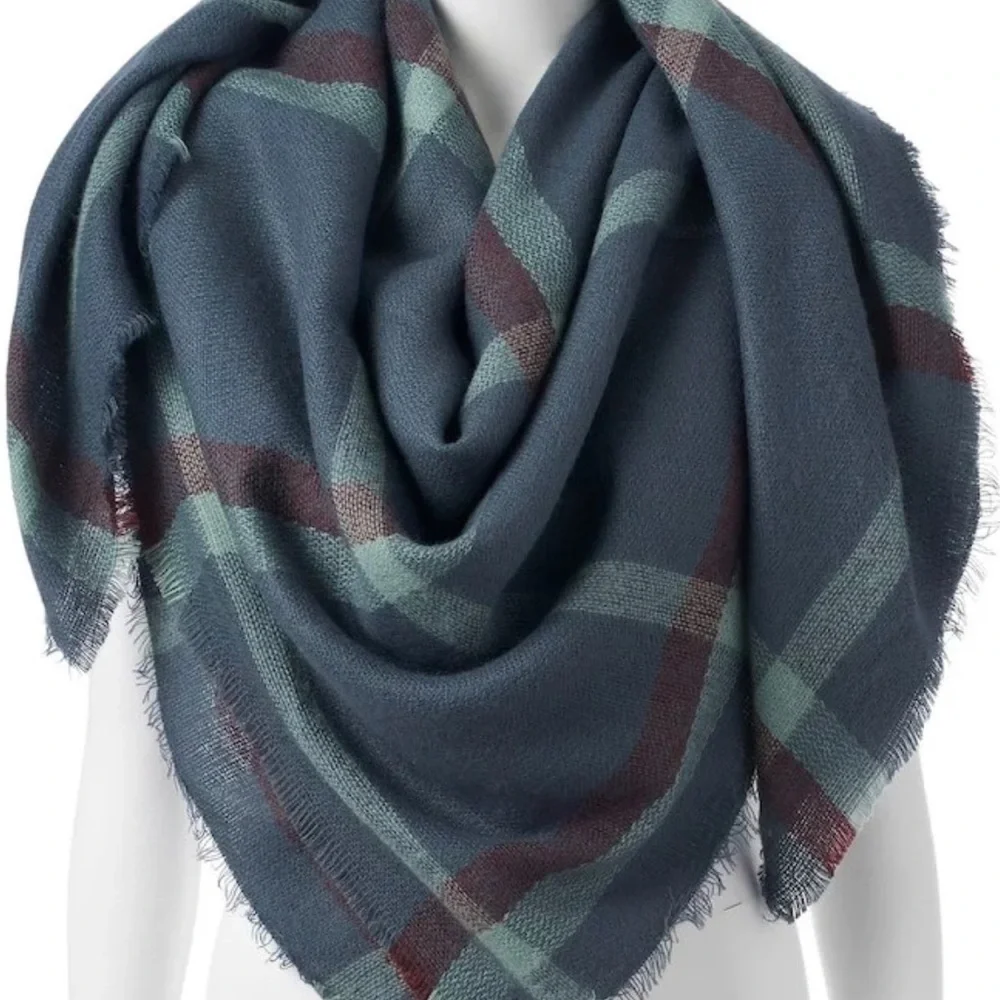 LC Lauren Conrad - Plaid Blanket Square Scarf